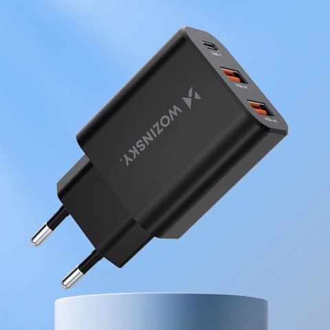 Ładowarka sieciowa Wozinsky CWCUCB 30W USB-C / 2 x USB-A - czarny Ładowarka sieciowa Wozinsky CWCUCB 30W USB-C / 2 x USB-A - czarny