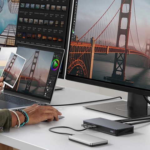 Wielofunkcyjny adapter Ugreen CM615 USB-C - szary Wielofunkcyjny adapter Ugreen CM615 USB-C - szary