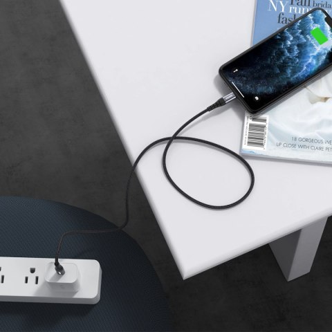 Kabel Choetech IP0039 USB-C / Lightning MFi 480Mb/s 3A 1.2m - czarny Kabel Choetech IP0039 USB-C / Lightning MFi 480Mb/s 3A 1.2m - czarny