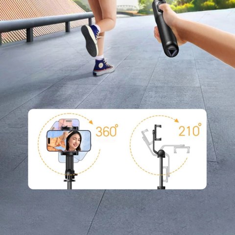 Selfie stick / kijek teleskopowy ze stojakiem i pilotem Bluetooth 1.5m Ugreen LP586 - czarny Selfie stick / kijek teleskopowy ze stojakiem i pilotem Bluetooth 1.5m Ugreen LP586 - czarny