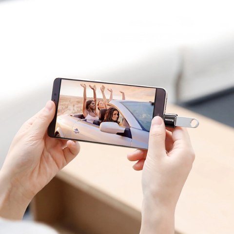Adapter Baseus Mini przejściówka z micro USB na USB-C - czarny Adapter Baseus Mini przejściówka z micro USB na USB-C - czarny