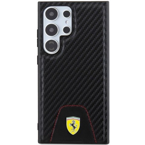 Etui Ferrari Carbon Stitched Bottom na Samsung Galaxy S24 Ultra - czarne Etui Ferrari Carbon Stitched Bottom na Samsung Galaxy S24 Ultra - czarne