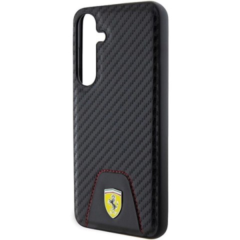 Etui Ferrari Carbon Stitched Bottom na Samsung Galaxy S24+ - czarne Etui Ferrari Carbon Stitched Bottom na Samsung Galaxy S24+ - czarne
