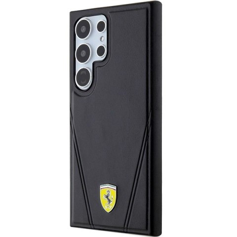 Etui Ferrari Hot Stamp V Lines MagSafe na Samsung Galaxy S24 Ultra - czarne Etui Ferrari Hot Stamp V Lines MagSafe na Samsung Galaxy S24 Ultra - czarne