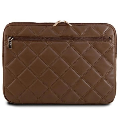 Pokrowiec Guess Quilted 4G na laptopa 14" - brązowy Pokrowiec Guess Quilted 4G na laptopa 14" - brązowy