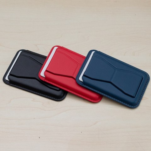 Etui na kartę z podstawką czerwone Etui na kartę z podstawką czerwone