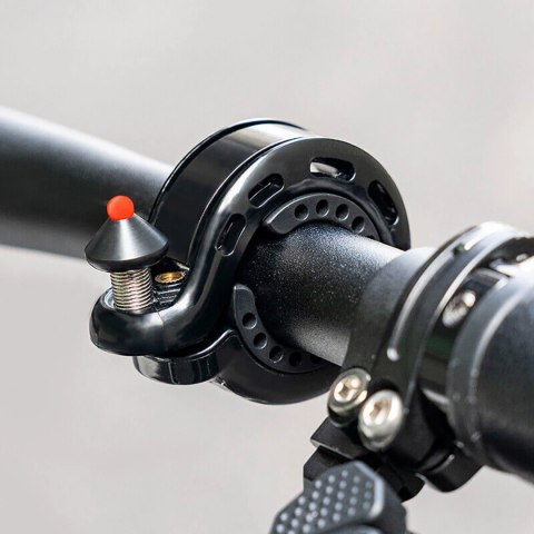 Dzwonek rowerowy Rockbros 34210028001 w kształcie litery Q - czarny Dzwonek rowerowy Rockbros 34210028001 w kształcie litery Q - czarny