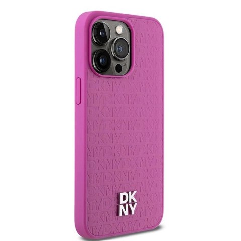 Etui DKNY Leather Monogram Pattern Metal Logo MagSafe na iPhone 15 Pro Max - różowe Etui DKNY Leather Monogram Pattern Metal Logo MagSafe na iPhone 15 Pro Max - różowe