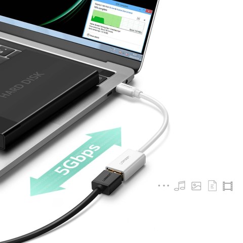 Adapter Ugreen US154 30702 USB-A 3.0 (żeński) / USB-C 3.0 (męski) OTG - biały Adapter Ugreen US154 30702 USB-A 3.0 (żeński) / USB-C 3.0 (męski) OTG - biały