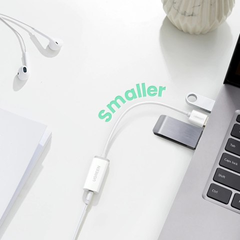Adapter Ugreen US206 30712 USB-A (męski) / mini jack 3.5 mm (żeński) - biały Adapter Ugreen US206 30712 USB-A (męski) / mini jack 3.5 mm (żeński) - biały