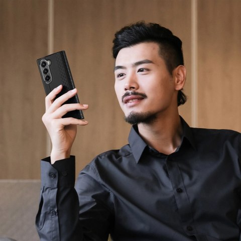 Etui Dux Ducis Brill skórzane na Samsung Galaxy Z Fold 6 z klapką i kieszonką na kartę - czarne Etui Dux Ducis Brill skórzane na Samsung Galaxy Z Fold 6 z klapką i kieszonką na kartę - czarne
