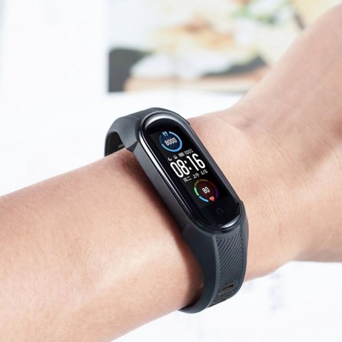 Pasek Tech-Protect Armour na Xiaomi Mi Smart Band 5 / 6 / 6 NFC - czarny