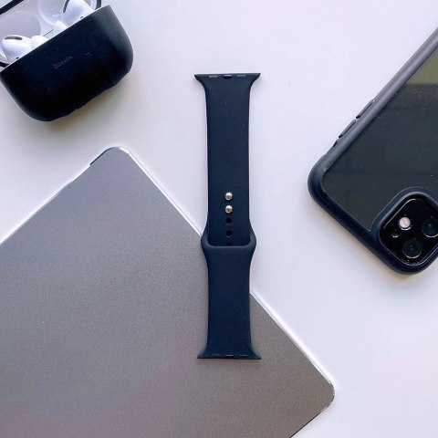Pasek Tech-Protect IconBand na Apple Watch 4 / 5 / 6 / 7 / 8 / 9 / SE / Ultra 1 / 2 (42/44/45/49 mm) - czarny