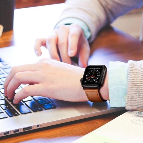 Pasek Tech-Protect LeatherFit na Apple Watch 4 / 5 / 6 / 7 / 8 / 9 / SE / Ultra 1 / 2 (42/44/45/49 mm) - brązowy