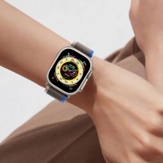 Pasek Tech-Protect Nylon na Apple Watch 4 / 5 / 6 / 7 / 8 / 9 / SE / Ultra 1 / 2 (42/44/45/49 mm) - czarno-pomarańczowy