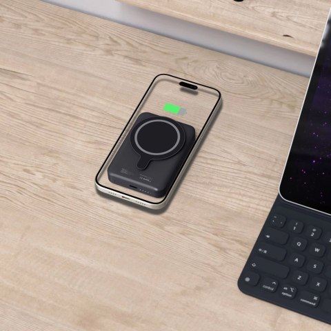 Powerbank Tech-Protect LifeMag PB11 z MagSafe 10000mAh 15W port USB-C - czarny + kabel USB-C Powerbank Tech-Protect LifeMag PB11 z MagSafe 10000mAh 15W port USB-C - czarny + kabel USB-C