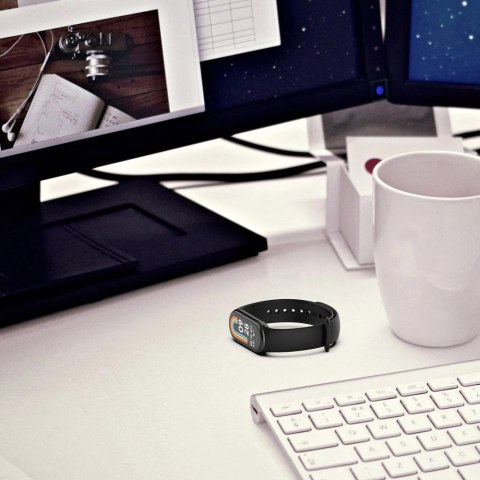 Pasek Tech-Protect IconBand na Xiaomi Smart Band 8 / 8 NFC - beżowy