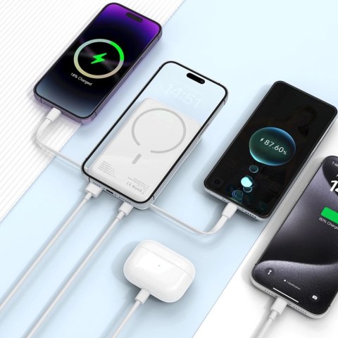 Powerbank Tech-Protect LifeMag PB31 z MagSafe 10000mAh 15W USB-C / USB-A / wbudowane kable USB-C / Lightning - biały Powerbank Tech-Protect LifeMag PB31 z MagSafe 10000mAh 15W USB-C / USB-A / wbudowane kable USB-C / Lightning - biały