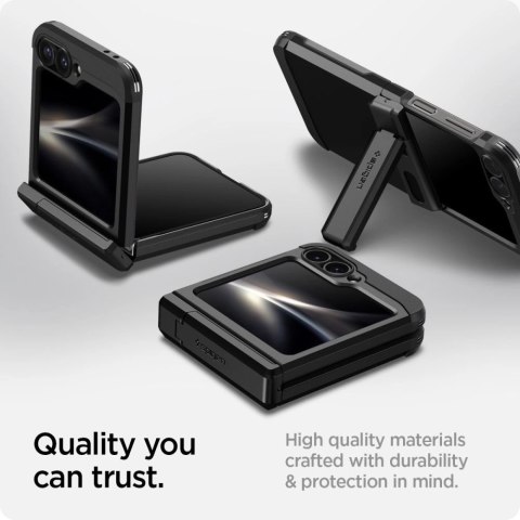 Etui Spigen Tough Armor Pro na Samsung Galaxy Z Flip 6 - czarne Etui Spigen Tough Armor Pro na Samsung Galaxy Z Flip 6 - czarne