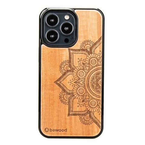 Etui Bewood Mandala Jabłoń drewniane na iPhone 13 Pro - jasnobrązowe Etui Bewood Mandala Jabłoń drewniane na iPhone 13 Pro - jasnobrązowe
