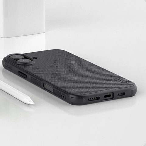 Etui Nillkin Super Frosted Shield Pro Magnetic Case na iPhone 16 - czarne Etui Nillkin Super Frosted Shield Pro Magnetic Case na iPhone 16 - czarne