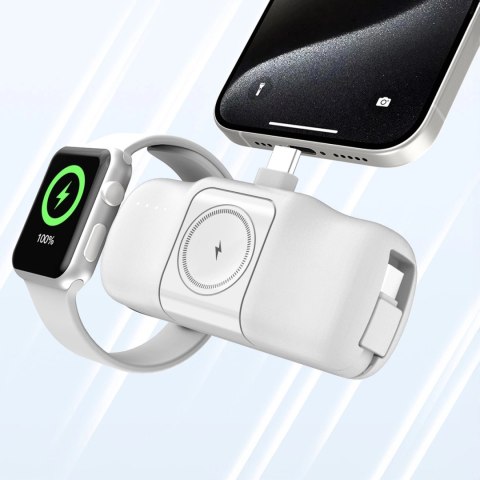 Mini powerbank Wozinsky WF16-YCS 5000mAh 15W USB-C z wbudowanym kablem USB-C i ładowarką do Apple Watch - biały Mini powerbank Wozinsky WF16-YCS 5000mAh 15W USB-C z wbudowanym kablem USB-C i ładowarką do Apple Watch - biały