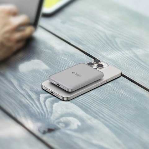 Powerbank Tech-Protect PB10 LifeMag MagSafe 5000 mAh - tytanowy Powerbank Tech-Protect PB10 LifeMag MagSafe 5000 mAh - tytanowy
