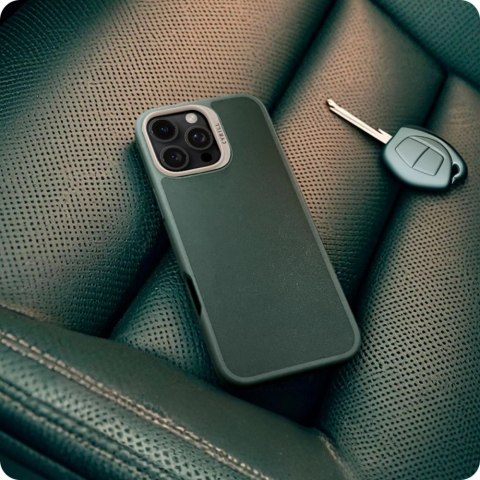 Etui Spigen Cyrill Kajuk MagSafe na iPhone 16 Pro Max - zielone Etui Spigen Cyrill Kajuk MagSafe na iPhone 16 Pro Max - zielone