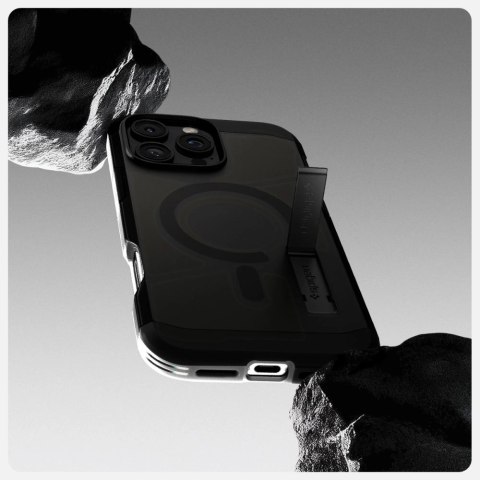 Etui Spigen Tough Armor MagSafe na iPhone 16 Pro Max - czarne Etui Spigen Tough Armor MagSafe na iPhone 16 Pro Max - czarne