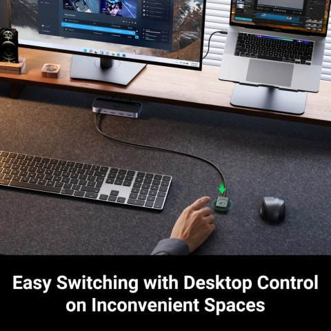 Przełącznik switch Ugreen CM662 USB 3.0 switch 2-in-4 + 2x kabel USB-A - czarny Przełącznik switch Ugreen CM662 USB 3.0 switch 2-in-4 + 2x kabel USB-A - czarny