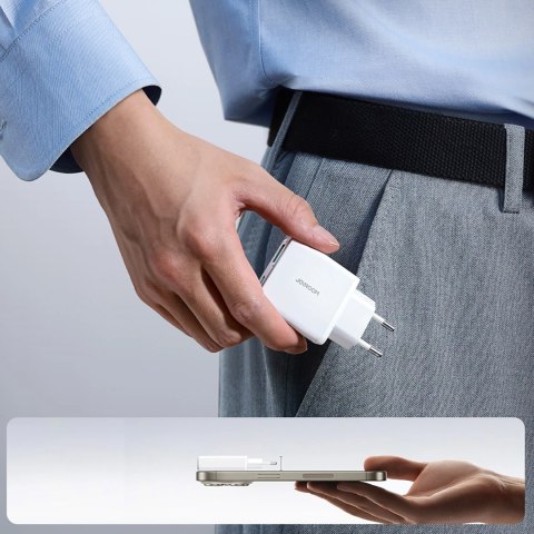 Ładowarka sieciowa Joyroom JR-TCF14 20W USB-A USB-C supercienka - biała Ładowarka sieciowa Joyroom JR-TCF14 20W USB-A USB-C supercienka - biała