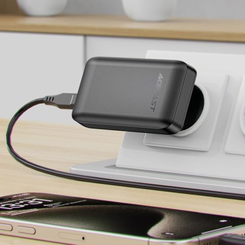 Ładowarka Acefast A100 65W GaN 2 USB-C+ USB-A ultra cienka - czarna Ładowarka Acefast A100 65W GaN 2 USB-C+ USB-A ultra cienka - czarna
