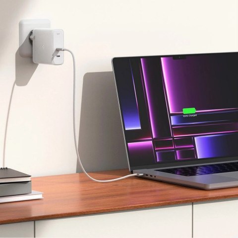 Ładowarka Spigen ArcStation Pro + kabel USB-C 140-W - biała Ładowarka Spigen ArcStation Pro + kabel USB-C 140-W - biała
