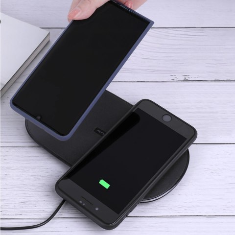 Wkładka indukcyjna Qi Nillkin Magic Tag USB-C - czarna Wkładka indukcyjna Qi Nillkin Magic Tag USB-C - czarna