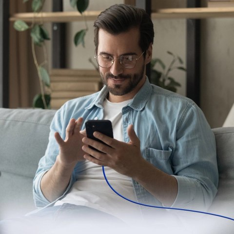 Kabel SBS TECABLETISSUETCCB USB-C - USB-C 1,5m 60W w oplocie - niebieski Kabel SBS TECABLETISSUETCCB USB-C - USB-C 1,5m 60W w oplocie - niebieski