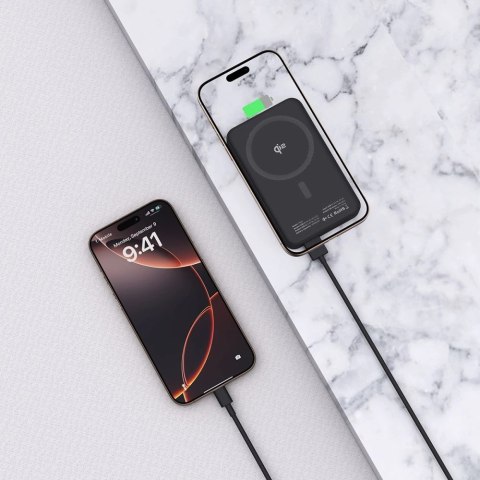 Powerbank Tech-Protect PB24 LifeMag QI2 MagSafe 10000 mAh - czarny Powerbank Tech-Protect PB24 LifeMag QI2 MagSafe 10000 mAh - czarny