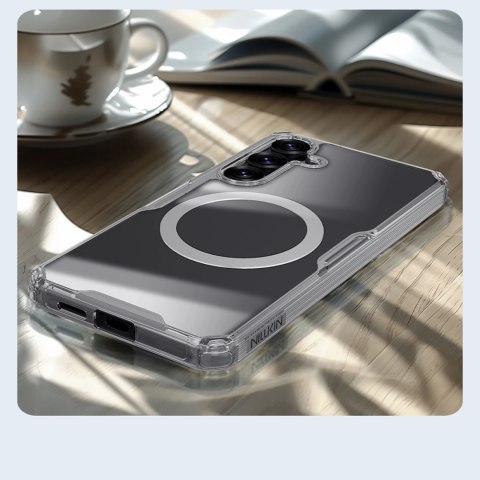 Etui Nillkin Nature TPU Pro Magnetic Case z MagSafe na Samsung S25+ - białe Etui Nillkin Nature TPU Pro Magnetic Case z MagSafe na Samsung S25+ - białe