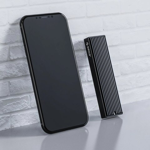 Kieszeń dyskowa Orico M2PV-C3 M.2 NVME USB-C 10Gb/s - czarna