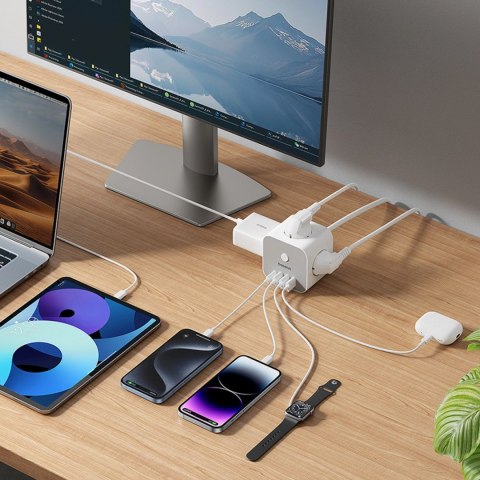 Kostka listwa zasilająca Baseus PowerCombo 7 w 1, 3 AC + 3 x USB-A + 1 x USB-C 20W 1,5 m - biała Kostka listwa zasilająca Baseus PowerCombo 7 w 1, 3 AC + 3 x USB-A + 1 x USB-C 20W 1,5 m - biała