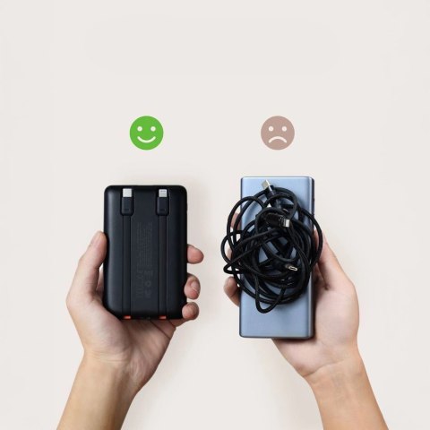 Powerbank Veger C11 (W1170) 10000mAh PD QC3.0 22.5W 2A z wbudowanymi kablami USB-C / Lightning - czarny Powerbank Veger C11 (W1170) 10000mAh PD QC3.0 22.5W 2A z wbudowanymi kablami USB-C / Lightning - czarny