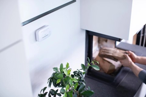 Czujnik czadu Brennenstuhl CM A 3030 czujnik tlenku węgla i gazu z sygnałem alarmowym i wyświetlaczem LED - biały Czujnik czadu Brennenstuhl CM A 3030 czujnik tlenku węgla i gazu z sygnałem alarmowym i wyświetlaczem LED - biały