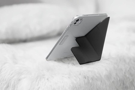 Etui Laut Huex Folio z uchwytem na Apple Pencil na iPad Pro 13" M4 (2024) - czarne Etui Laut Huex Folio z uchwytem na Apple Pencil na iPad Pro 13" M4 (2024) - czarne