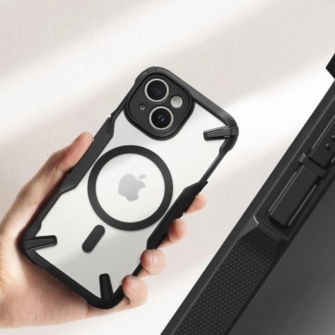 Etui Ringke Fusion X MagSafe na iPhone 15 Plus - czarny mat Etui Ringke Fusion X MagSafe na iPhone 15 Plus - czarny mat