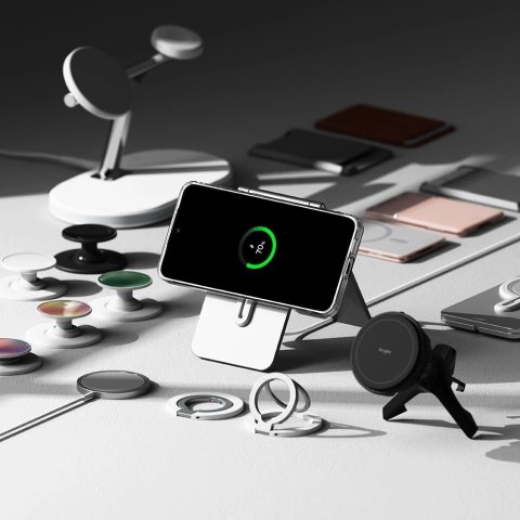 Etui Ringke Fusion MagSafe na Samsung Galaxy S24 FE - przezroczyste