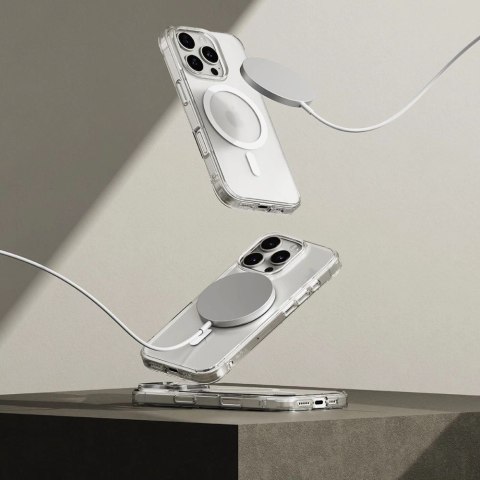 Etui Ringke Fusion MagSafe na iPhone 16 Pro - przezroczyste