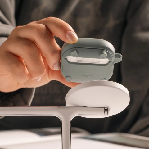 Etui Ringke Onyx MagSafe na Apple AirPods 4 - czarny Etui Ringke Onyx MagSafe na Apple AirPods 4 - czarny
