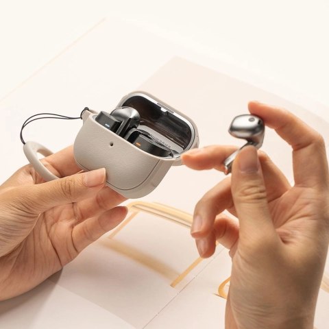Etui Ringke Onyx MagSafe na Samsung Galaxy Buds 3 / 3 Pro - szary Etui Ringke Onyx MagSafe na Samsung Galaxy Buds 3 / 3 Pro - szary