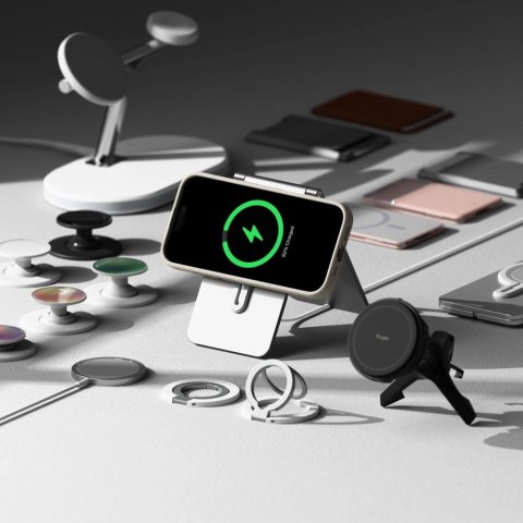 Etui Ringke Silicone MagSafe na iPhone 16 Pro max - beżowy Etui Ringke Silicone MagSafe na iPhone 16 Pro max - beżowy