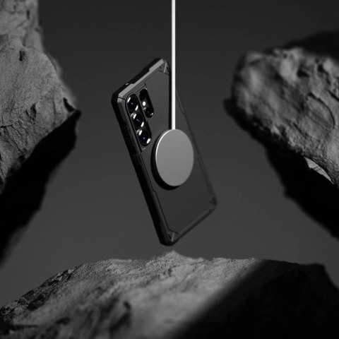 Etui Ringke Rugged Gear MagSafe na Samsung Galaxy S25 Ultra - czarny
