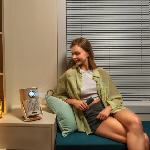 Projektor multimedialny Yaber T2 Plus LCD FullHD 1080p z głośnikami JBL - beżowy Projektor multimedialny Yaber T2 Plus LCD FullHD 1080p z głośnikami JBL - beżowy